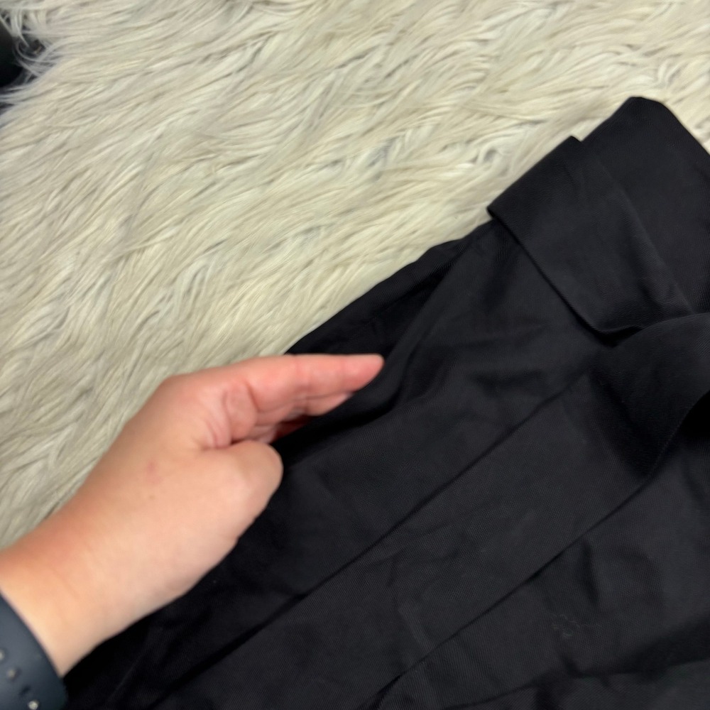 White House Black Market Women's 6 Black Cropped Wide Leg Trouser Pant Chic - Picture 3 of 8